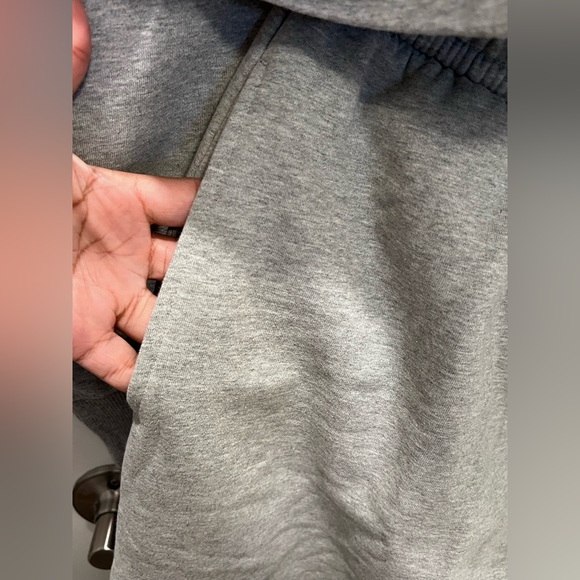 NWT Telfar Cropped Seat Shirt and Matching Long Sweat Skirt - Picture 15 of 17